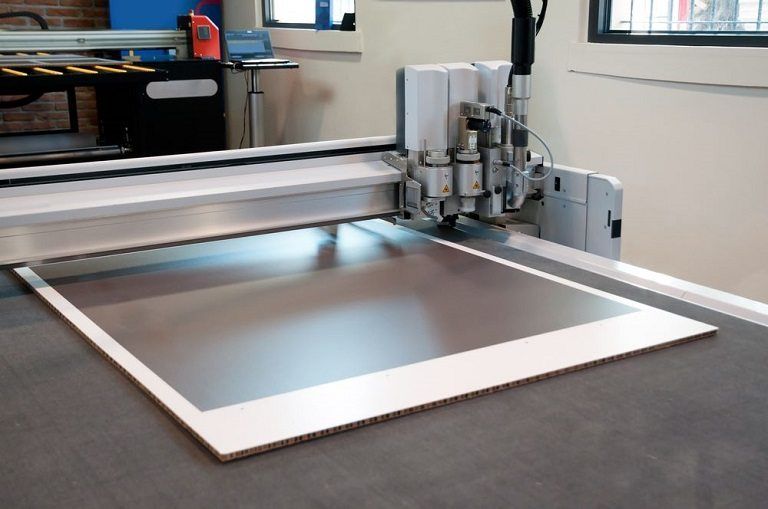 Flatbed vinyl cutter